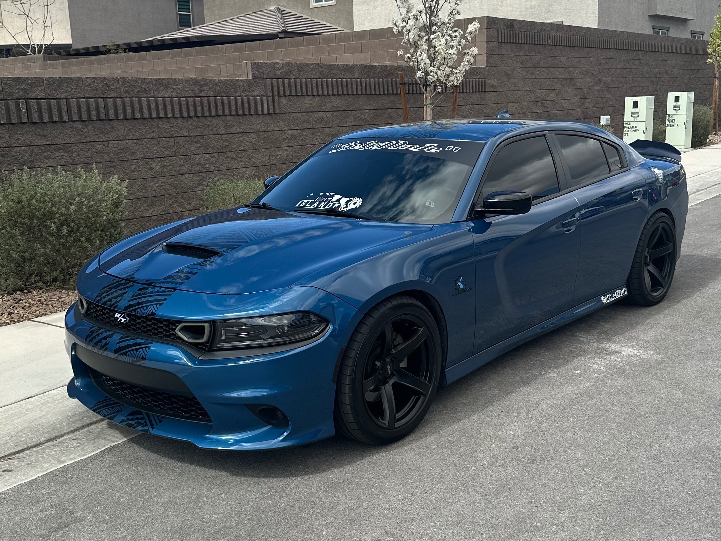 Pros and Cons of Using Slicks on Dodge Chargers