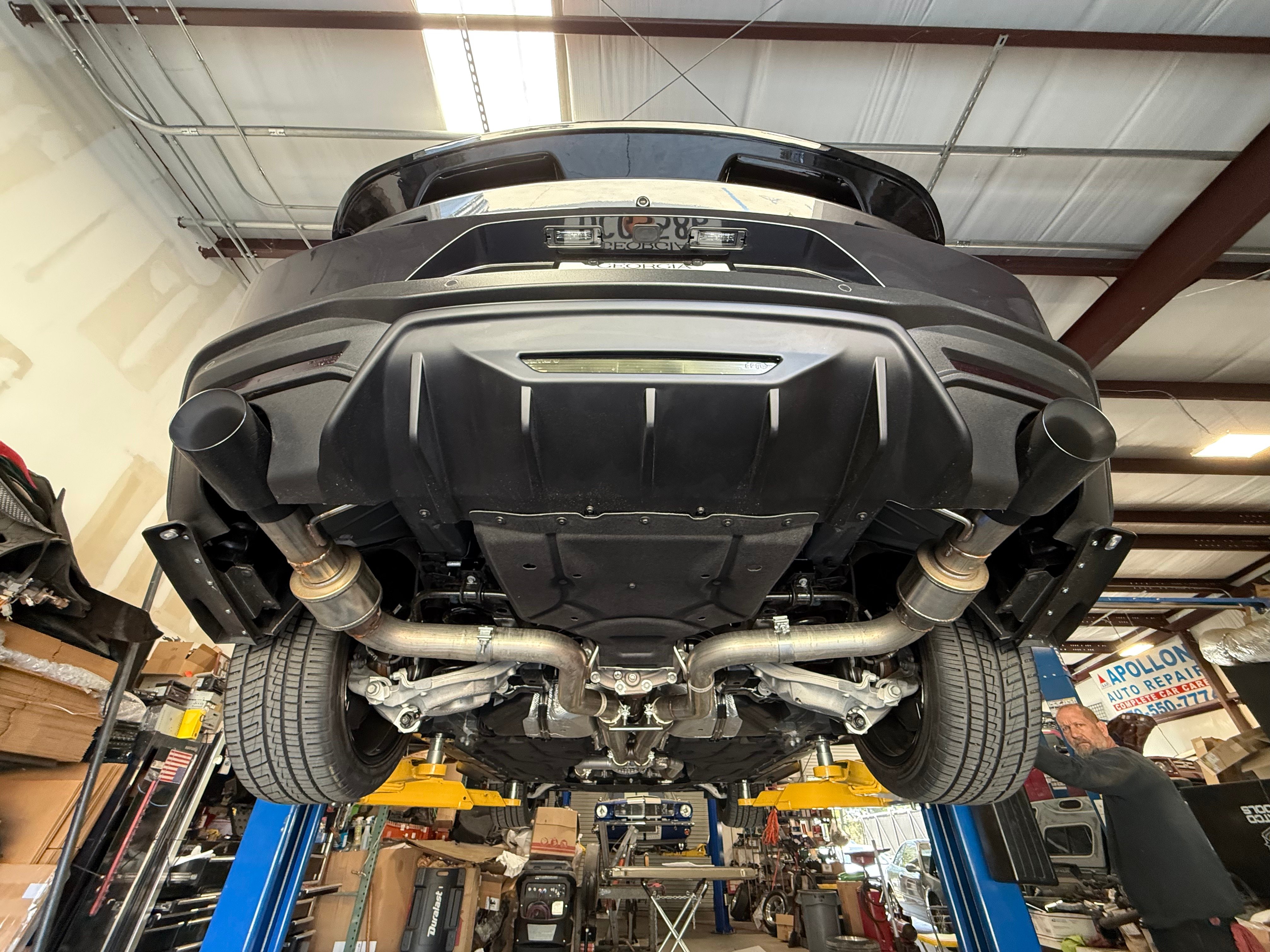 Mufflers vs. Straight-Pipe: Comparing Exhaust Systems