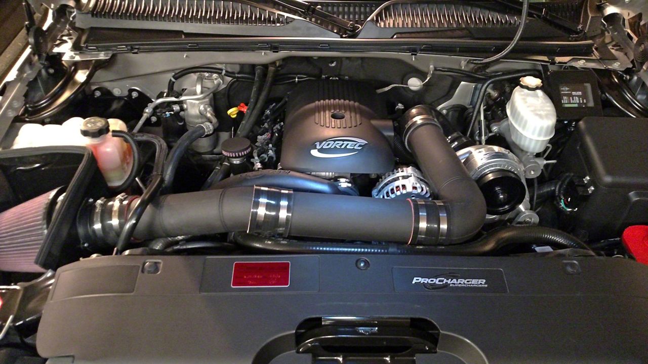 CFM Performance Corvette Baffled Billet Valve Cover Breather; Wrinkle