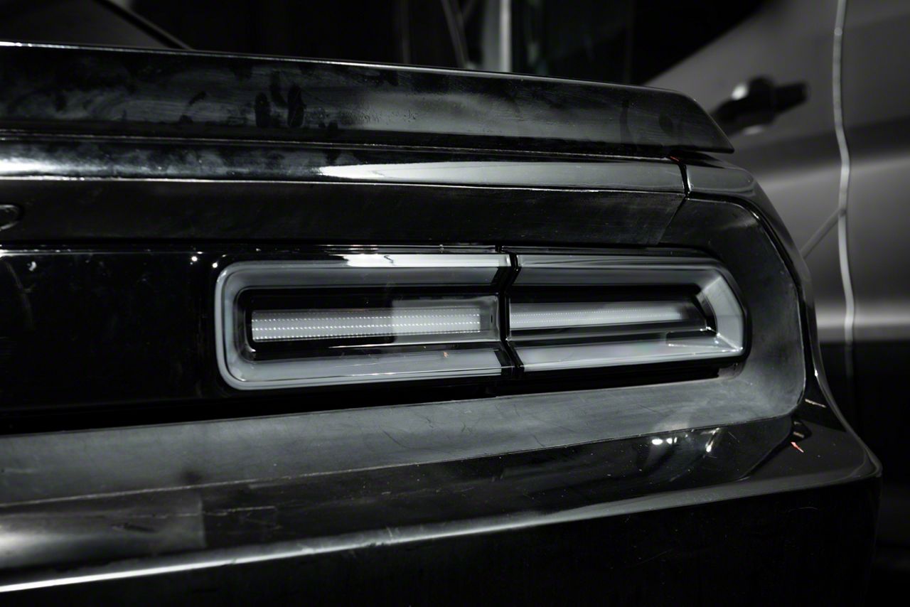 Challenger Facelifted Sequential LED Tail Lights; Black Housing