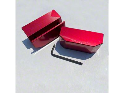Stealth Lift Pads; Red (08-23 Challenger)