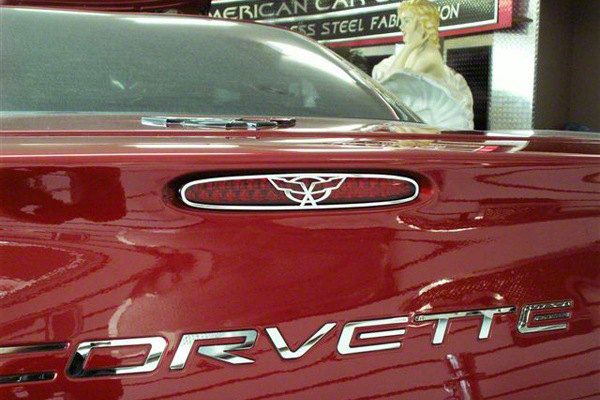 Red Metal Collectible Cross Ballpoint Pens Chevrolet Corvette C5 Crossed Flags Metal Sign - 32x15 Inches, High Gloss Steel Metal Beer Sign