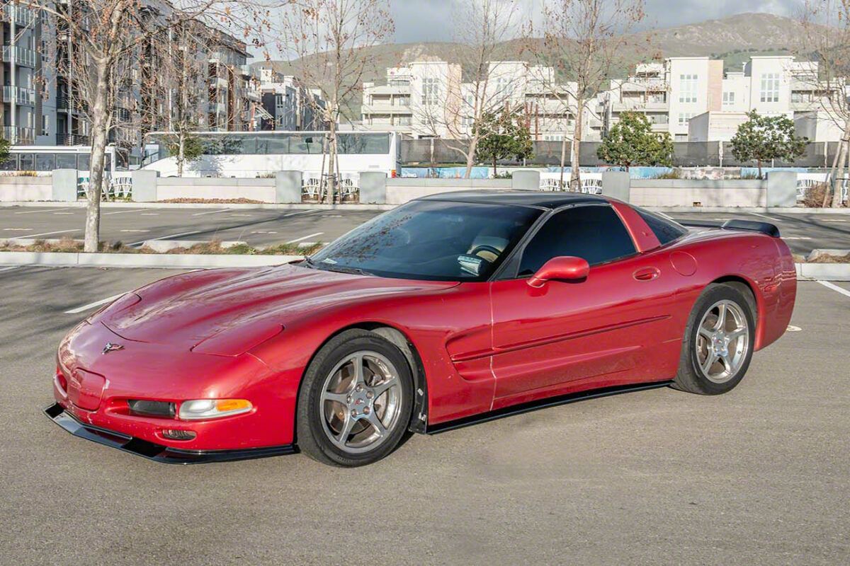 Customized Chevrolet Corvette Sting Ray (337) – Corgi Model