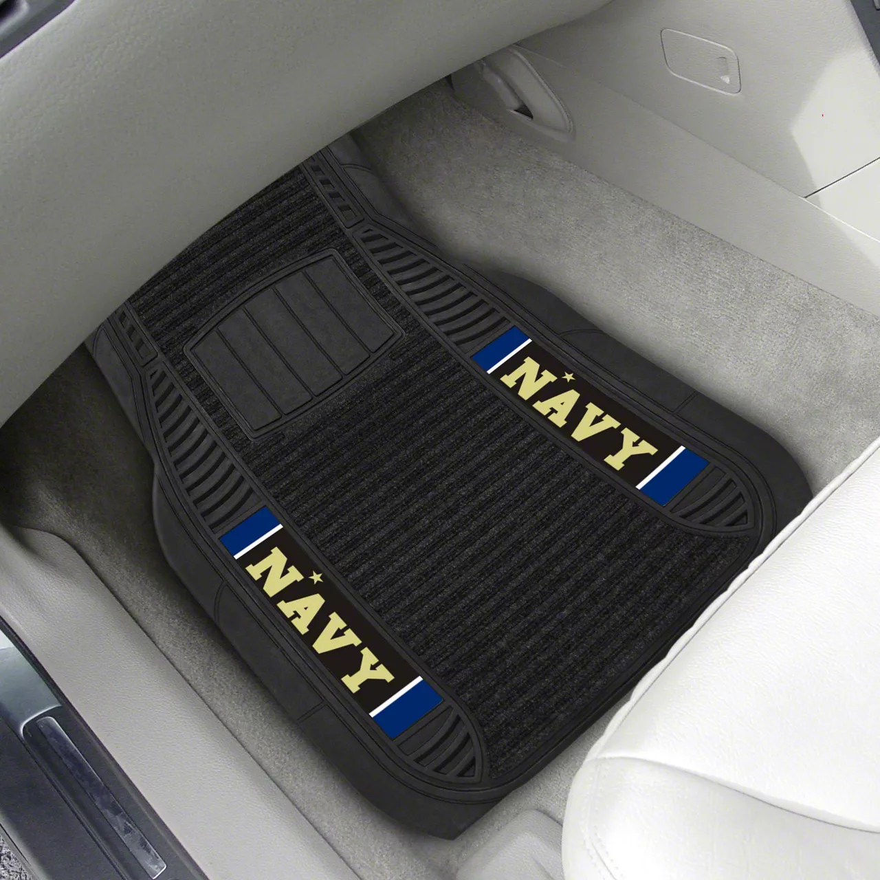 CHALLENGERWELCOME MAT（NAVY） Challenger Molded Front Floor Mats with Navy Logo (Universal; Some