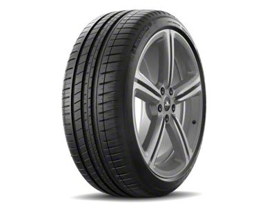 Michelin Pilot Sport 3 Tire (245/45R19)