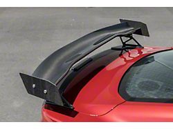 APR Style High Rear Sppiler; Carbon Fiber (24-26 Mustang Fastback)