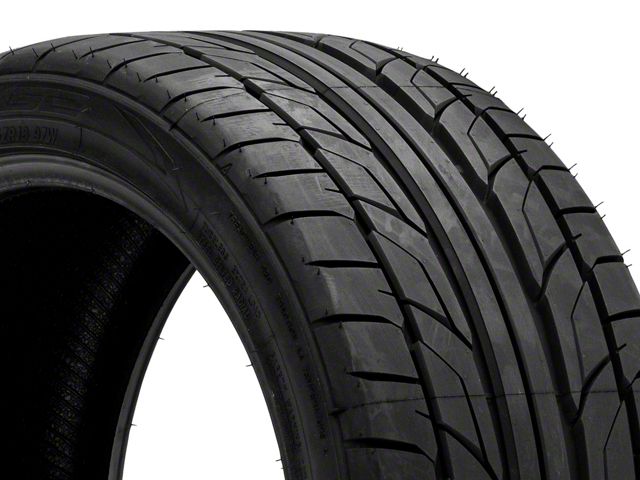 NITTO NT555 G2 Summer Ultra High Performance Tire (265/40R19)