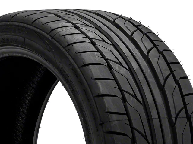 NITTO NT555 G2 Summer Ultra High Performance Tire (305/35R19)