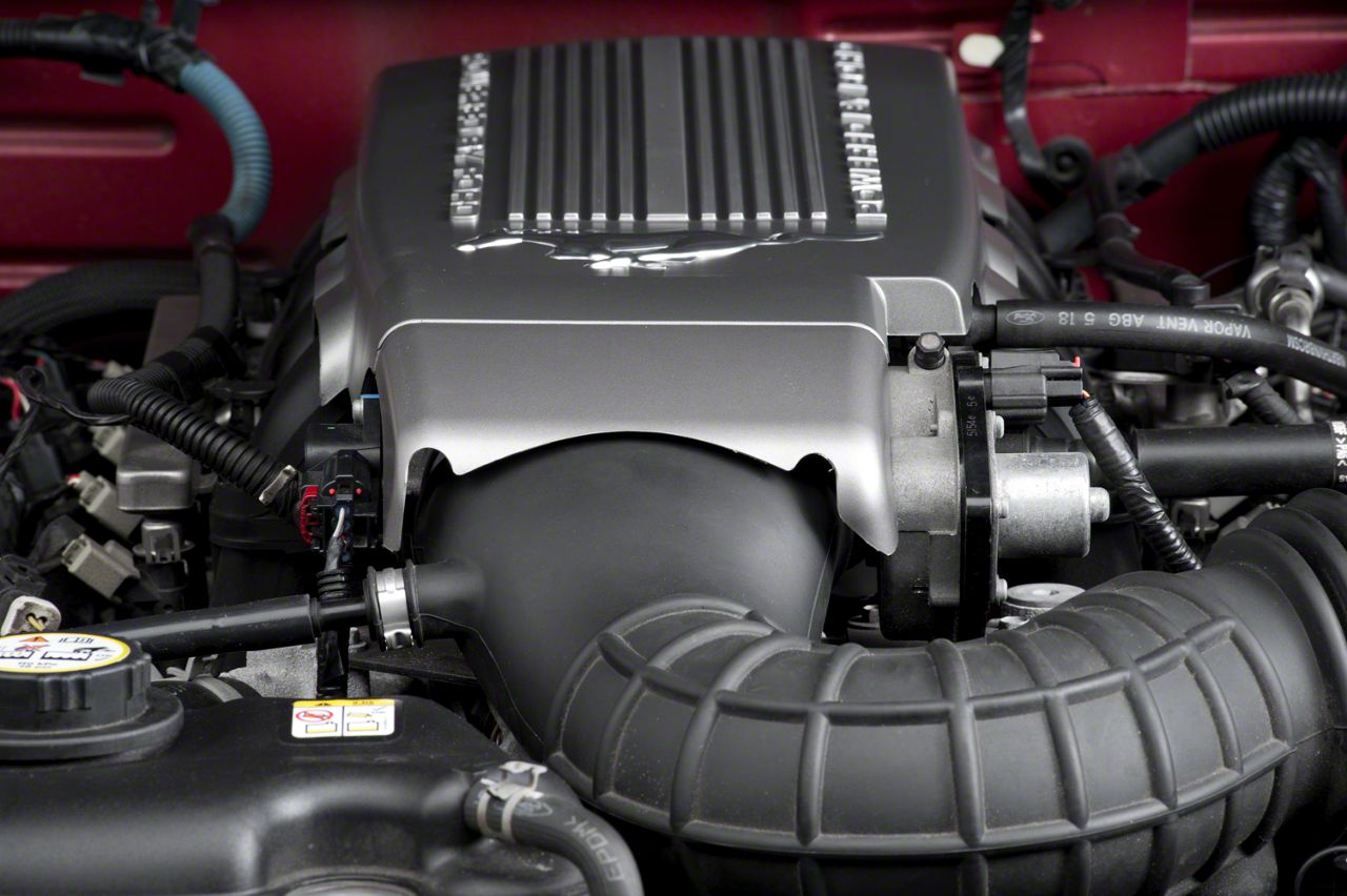 Mustang Plenum Extension Throttle Body Cover (05-10 GT)