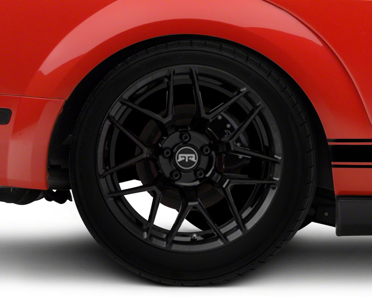 Mustang 19x9.5 RTR Tech 7 Wheel & Toyo All-Season Extensa HP II