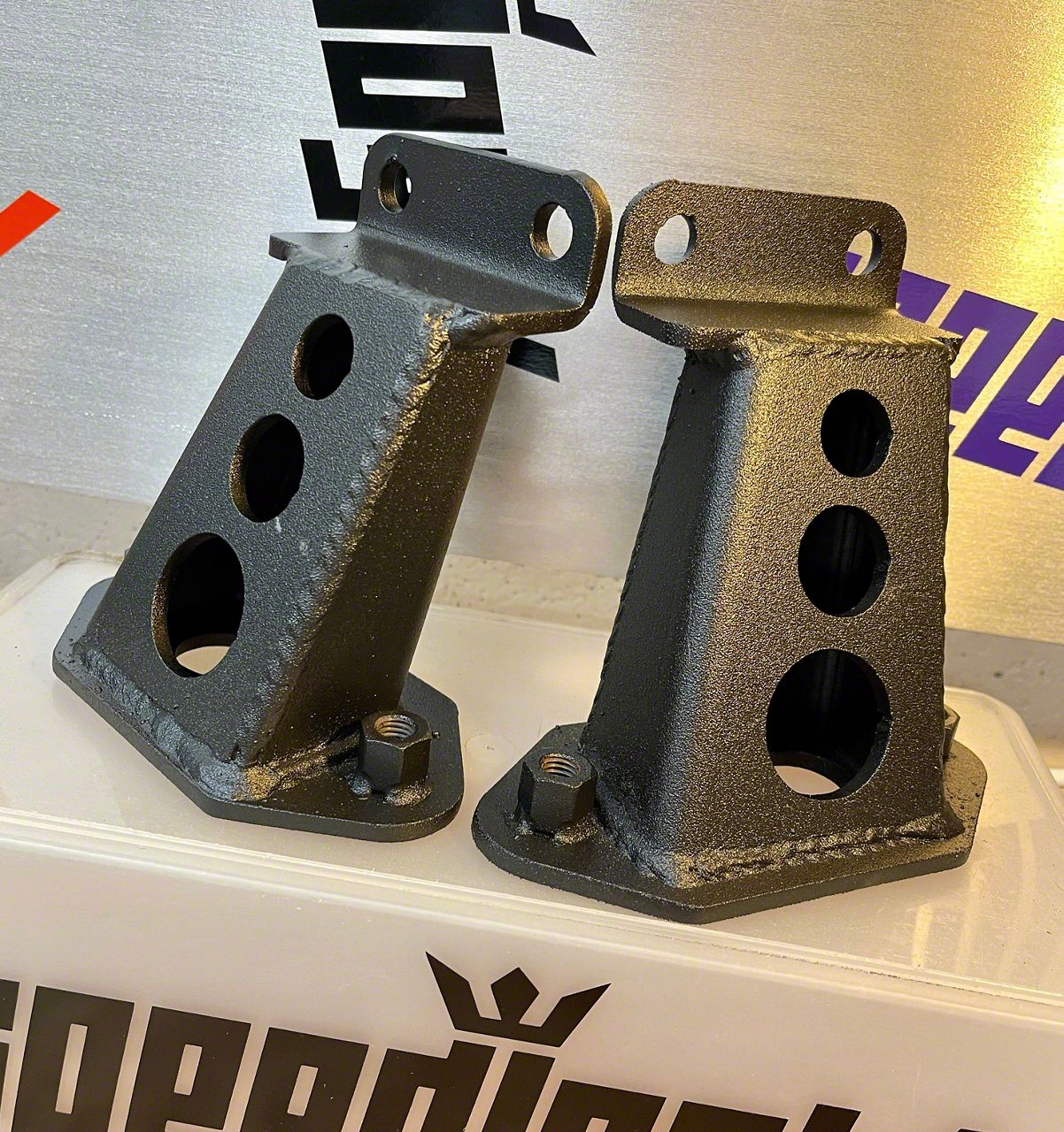 SpeedLogix Challenger Solid Motor Mounts SX3065761MM (0810