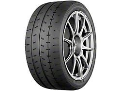Yokohama ADVAN A052 Competition Tire (255/40R17XL)