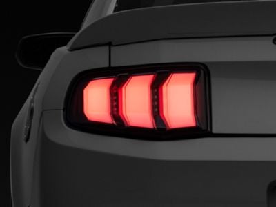 mustang-white-2018-style-tail-